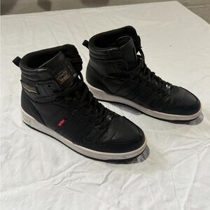 Levi's 521 Black Synthetic Lace Up Logo High Top unisex’s Sneaker Athletic Shoes